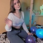 Great Thunberg uses her cute little ass to pop balloons.