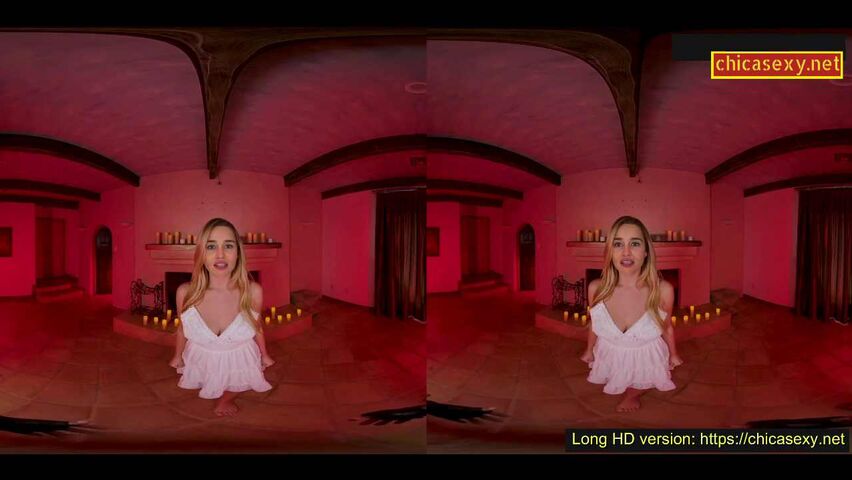 Not Emilia Clarke Has VR Fun